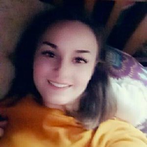 Meet your Posher, Mackenzie